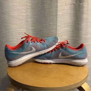 Nike Flex Fury GS 6.5 Y | 8 Women